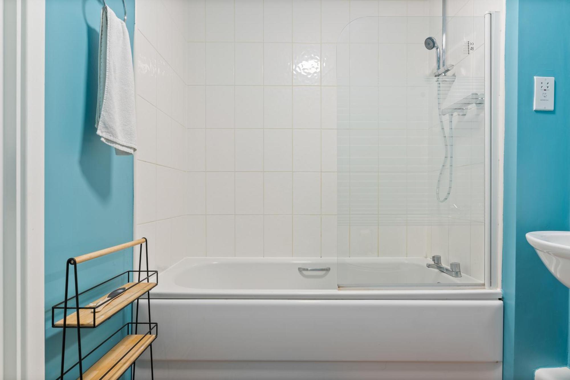 247 Serviced Accommodation In Telford 2 Bedroom Apartment Luaran gambar