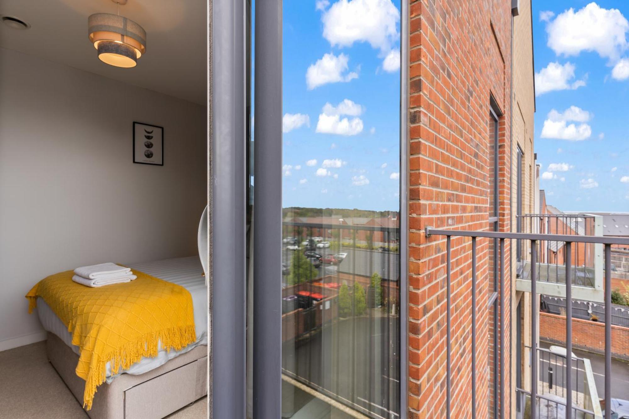 247 Serviced Accommodation In Telford 2 Bedroom Apartment Luaran gambar