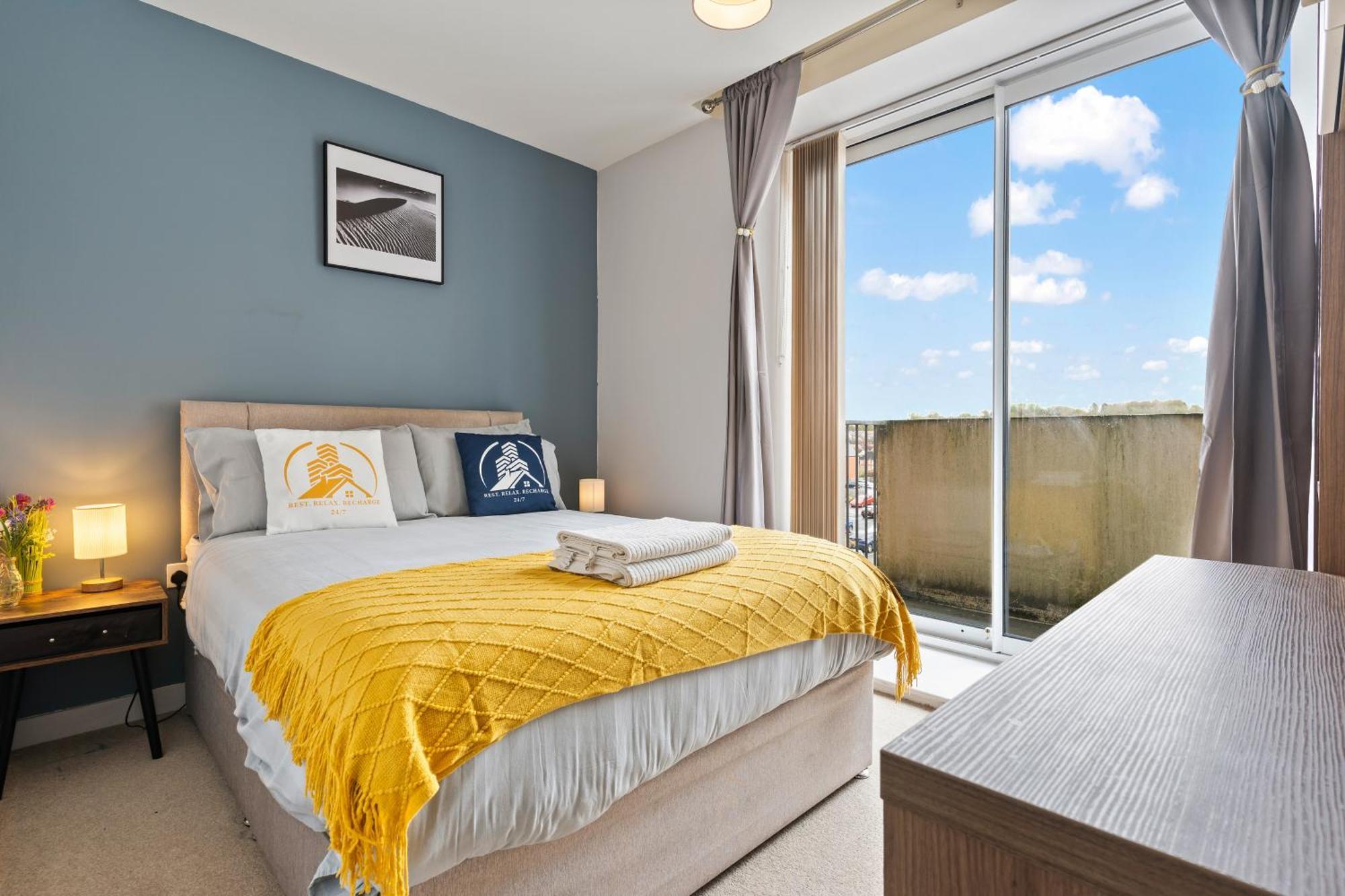 247 Serviced Accommodation In Telford 2 Bedroom Apartment Luaran gambar