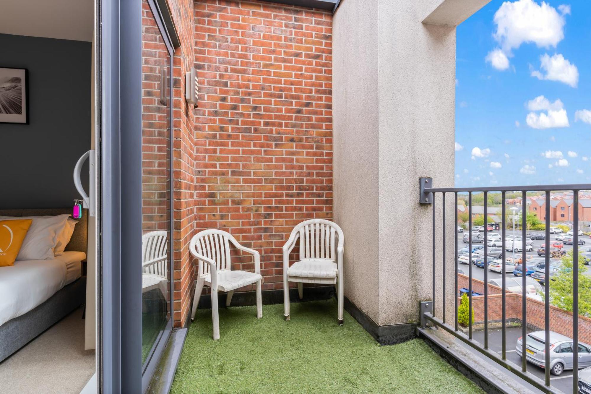 247 Serviced Accommodation In Telford 2 Bedroom Apartment Luaran gambar